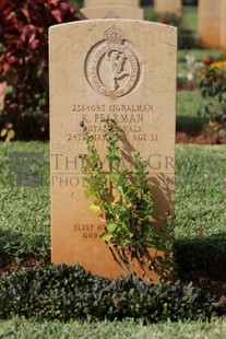 BEIRUT WAR CEMETERY - PEARMAN, RICHARD